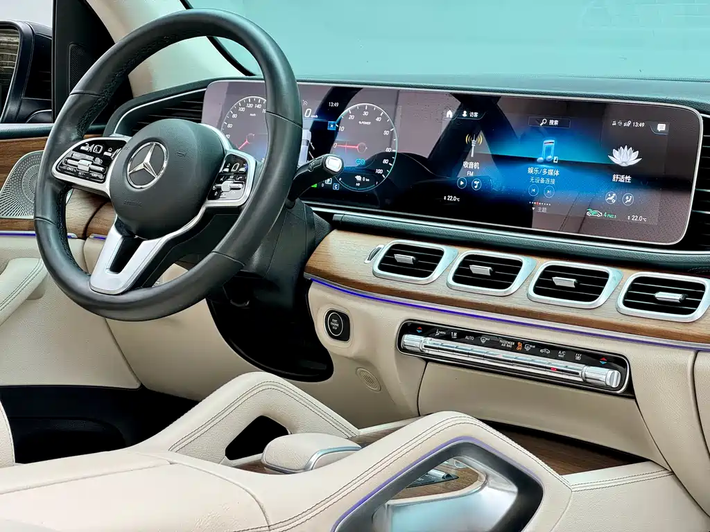 Mercedes-Benz GLE New Energy 2023 — фото 11