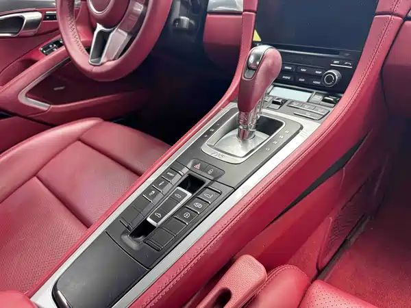Porsche 718 2019