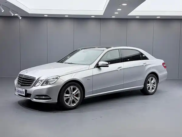 Mercedes-Benz E-Class 2012