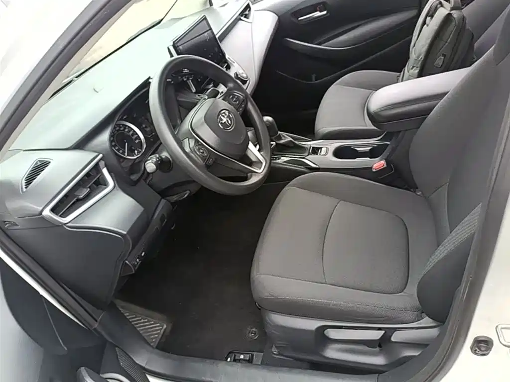 Toyota Corolla 2019 — фото 15