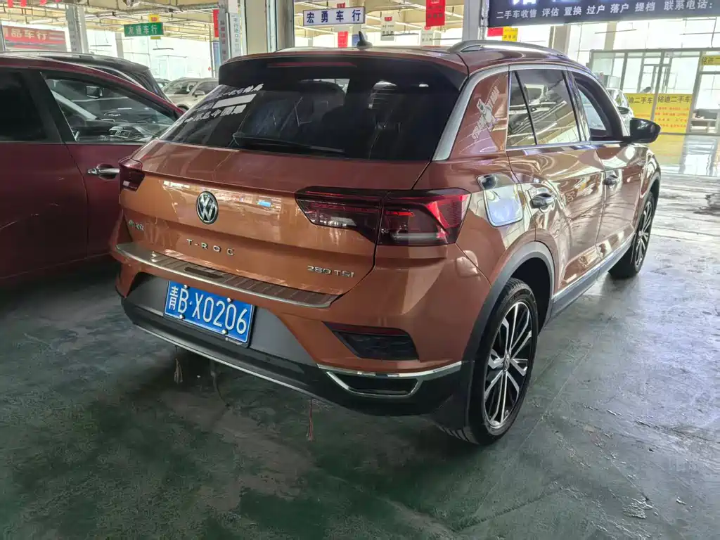 Volkswagen T-Roc 2020 — фото 16