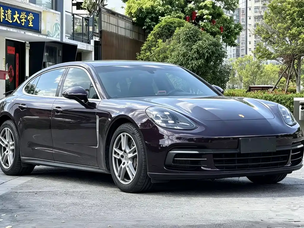 Porsche Panamera 2019 — фото 3