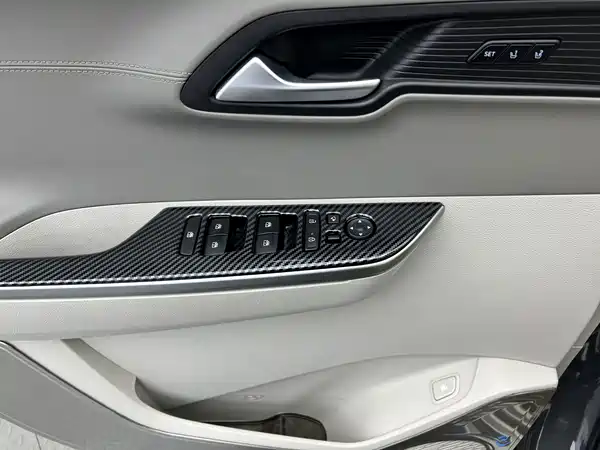 Hyundai Custin 2022