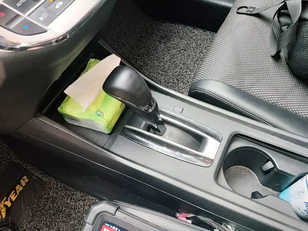Honda Jade 2015 — фото 14