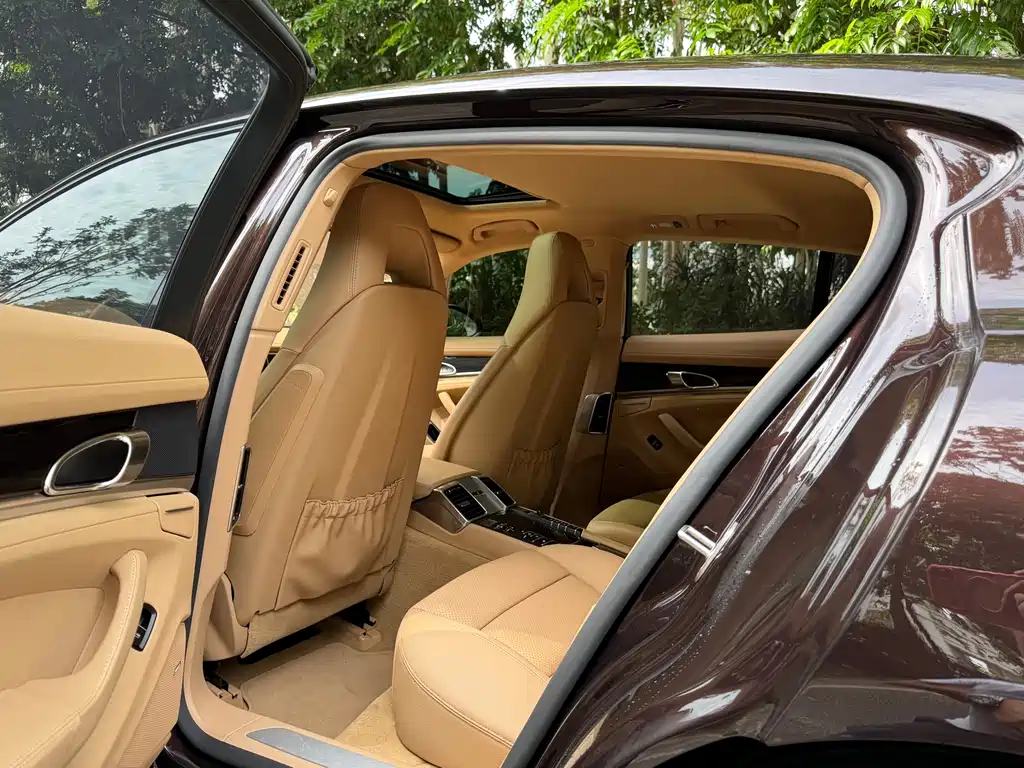 Porsche Panamera 2015