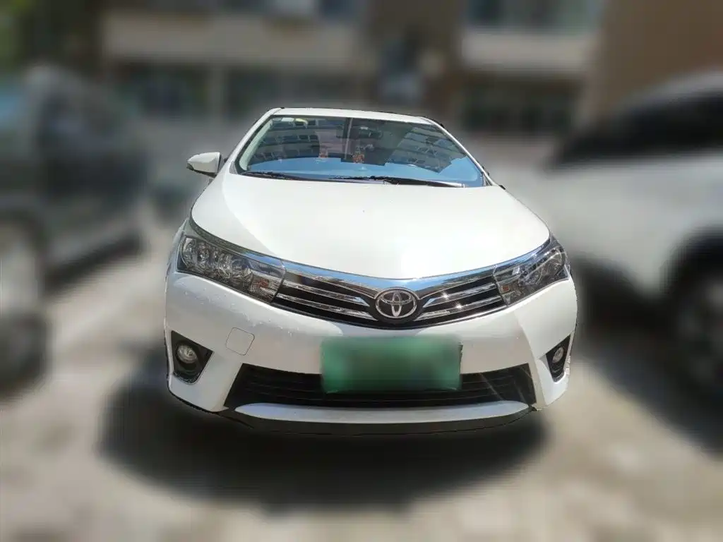 Toyota Corolla 2018 — фото 3