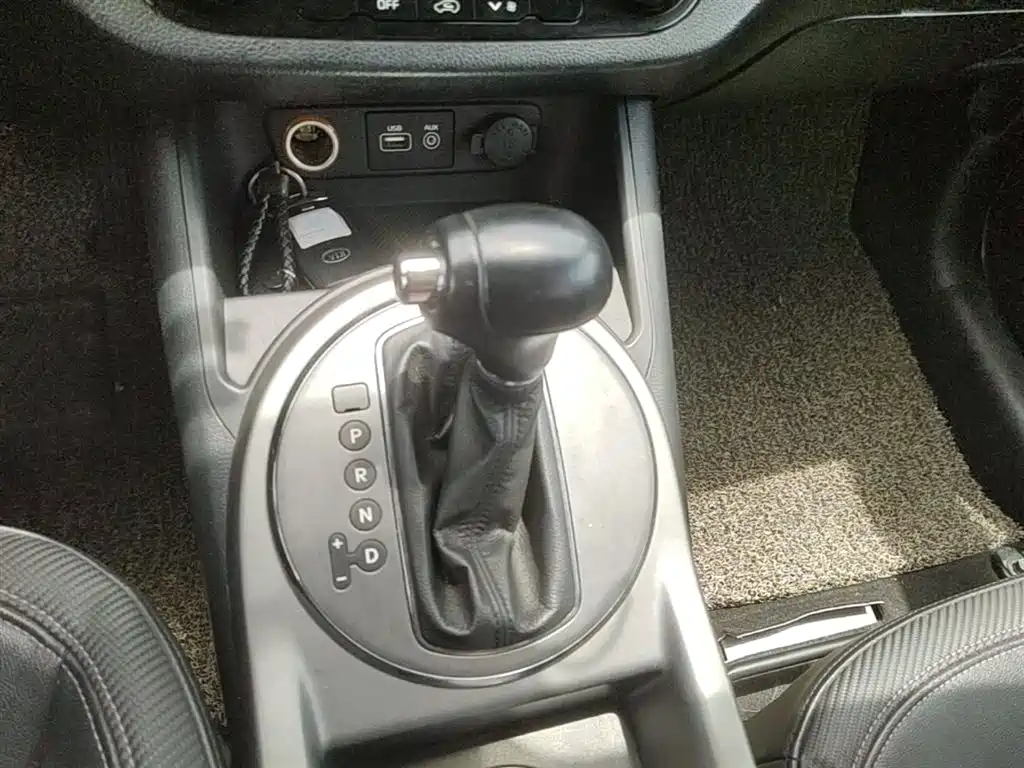 Kia Sportage 2015 — фото 14
