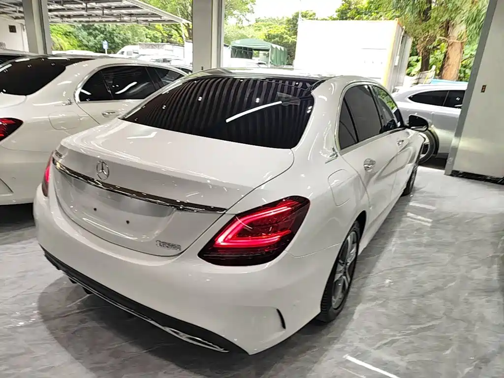 Mercedes-Benz C-Class 2019