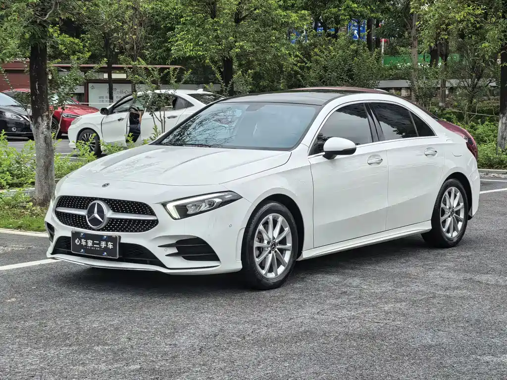 Mercedes-Benz A-Class 2021 — фото 1