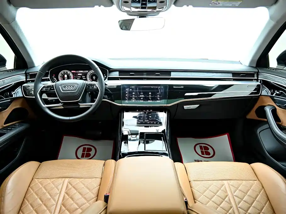Audi A8 2025 — фото 14
