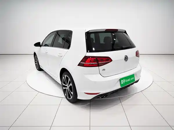 Volkswagen Golf 2016