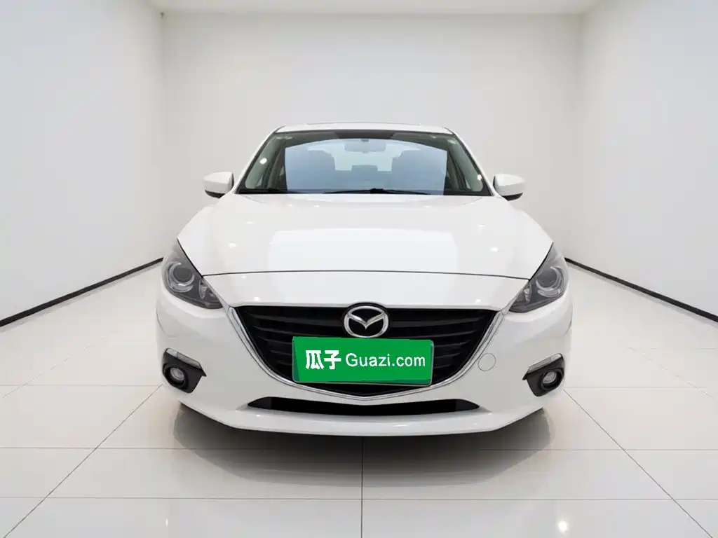 Mazda 3 Axela 2016 — фото 2