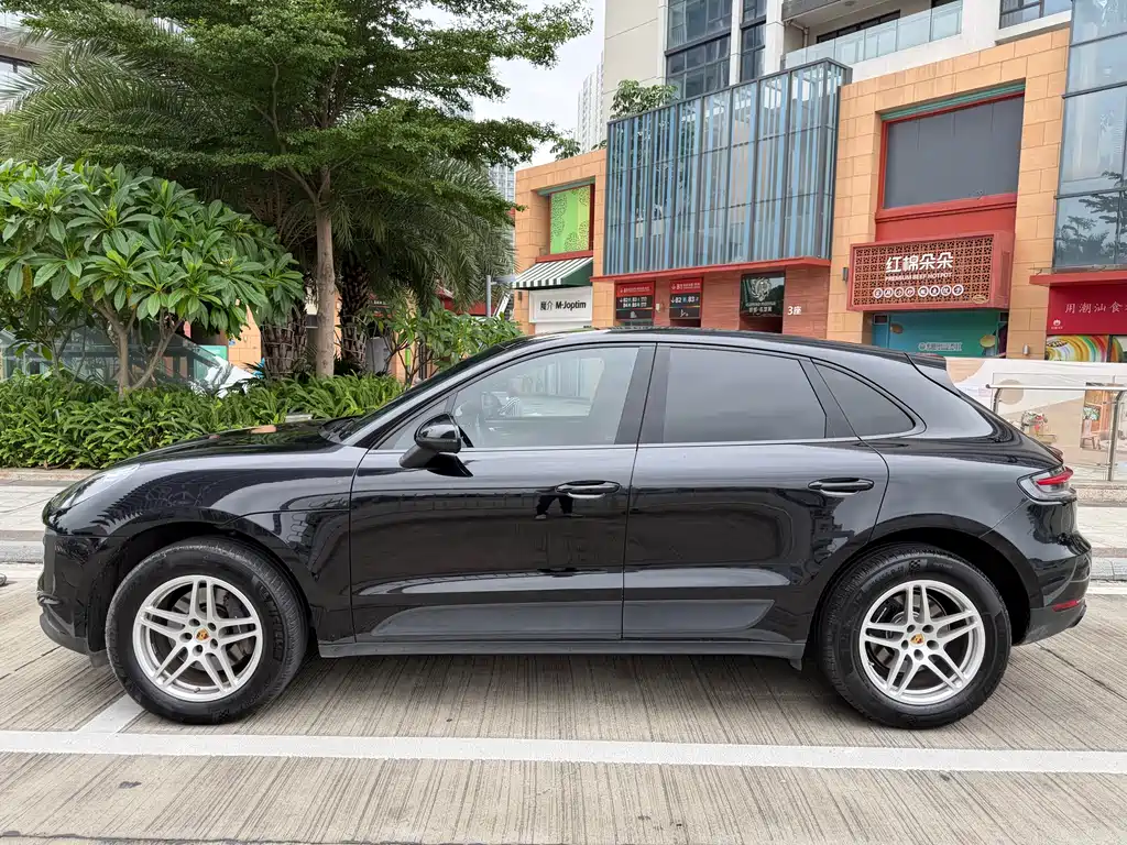 Porsche Macan 2021 — фото 3