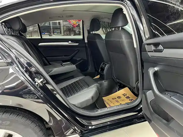 Volkswagen Magotan 2021