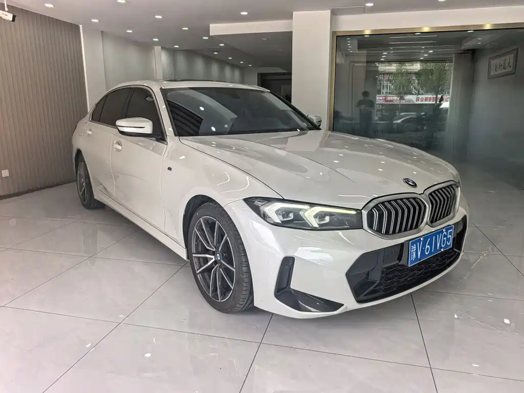 BMW 3 Series 2023