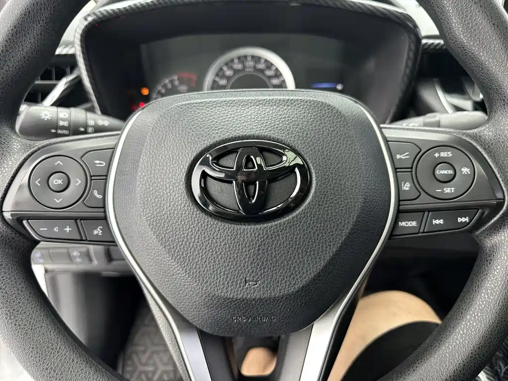 Toyota Corolla 2022 — фото 13