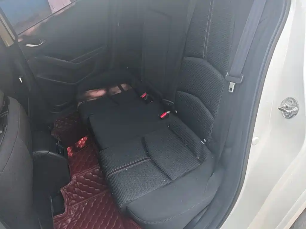 Mazda 3 Angkesela 2019 — фото 17