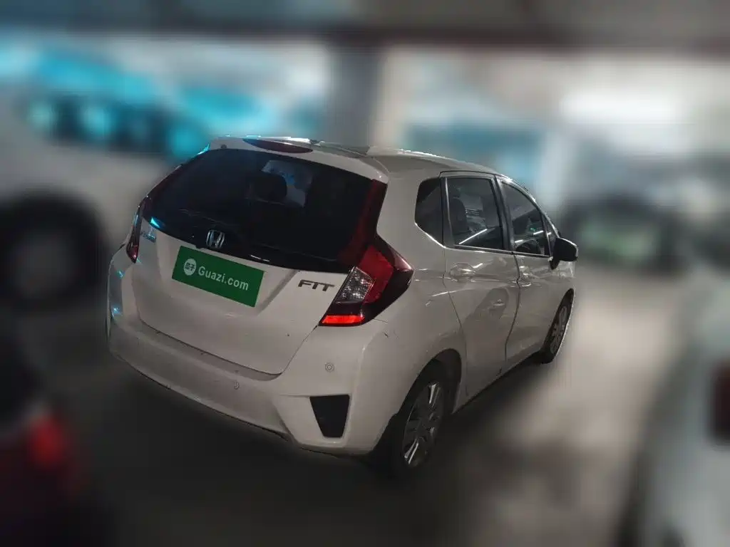 Honda Fit 2018 — фото 4
