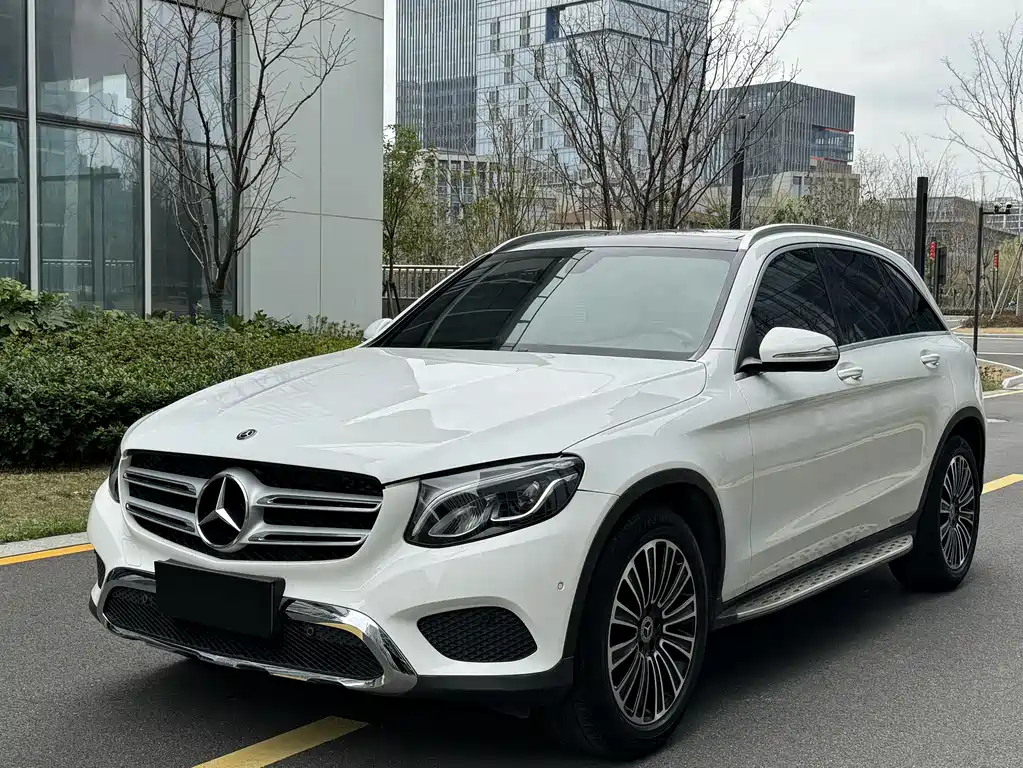 Mercedes-Benz GLC 2018 — фото 1
