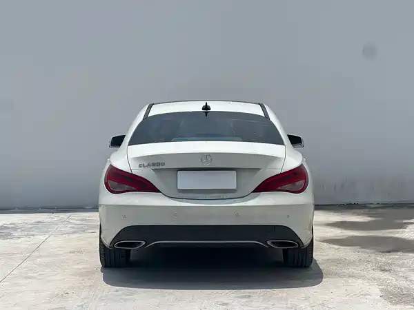 Mercedes-Benz CLA 2017
