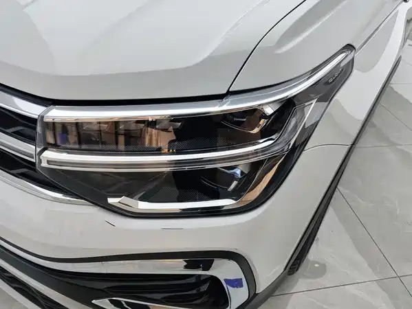 Volkswagen Tharu 2025
