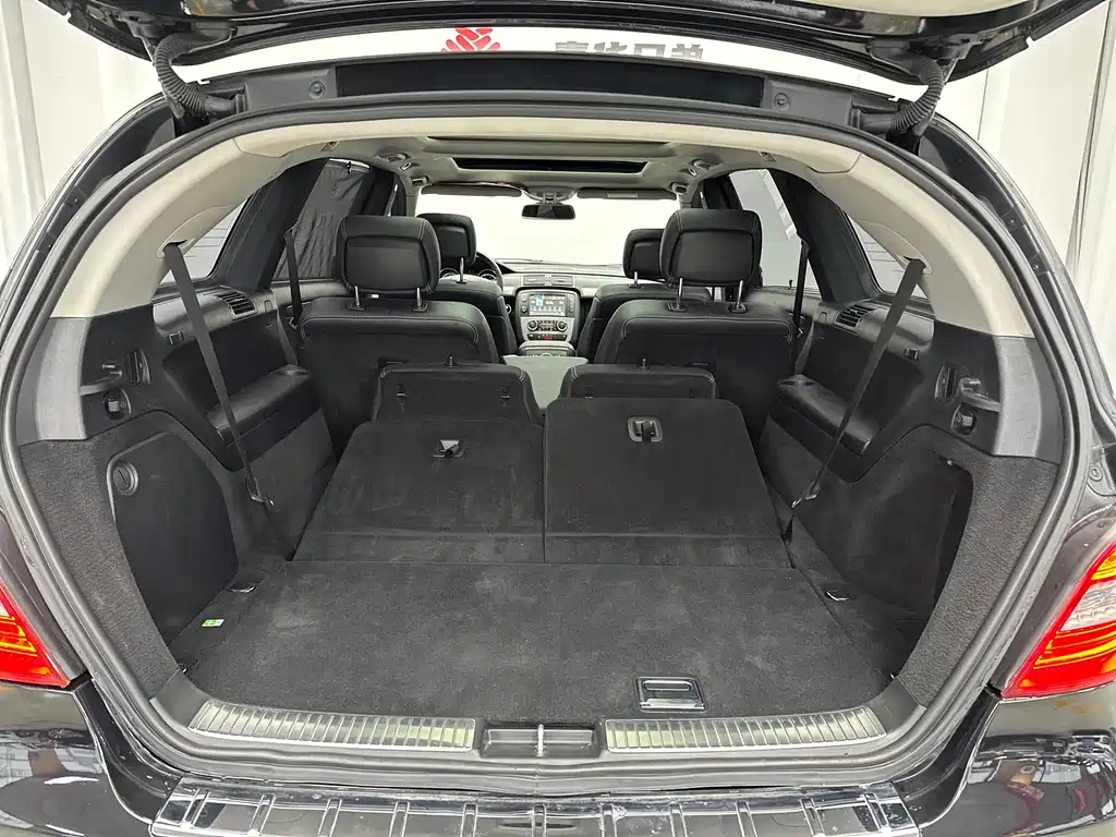 Mercedes-Benz R-Class 2016 — фото 44
