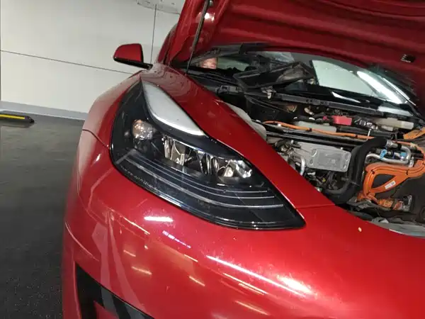 Tesla Model 3 2021