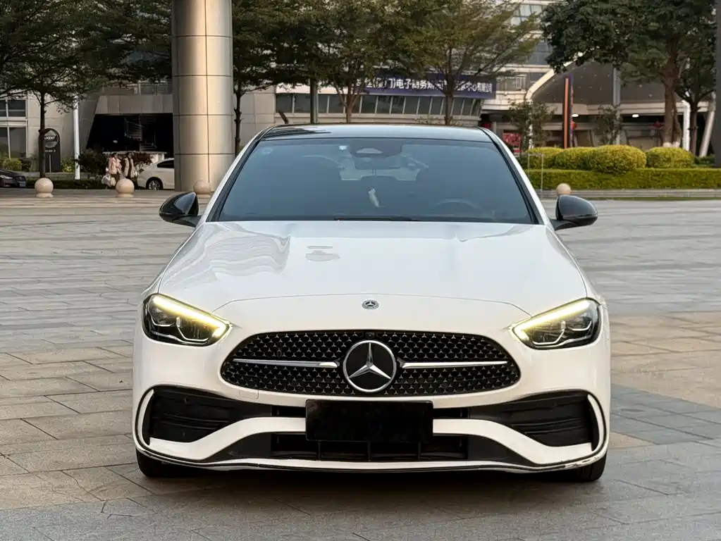 Mercedes-Benz C-Class 2022 — фото 2