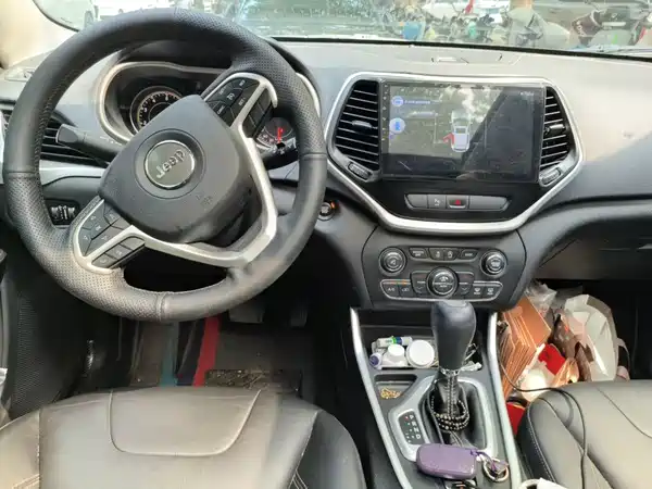 Jeep Cherokee 2018