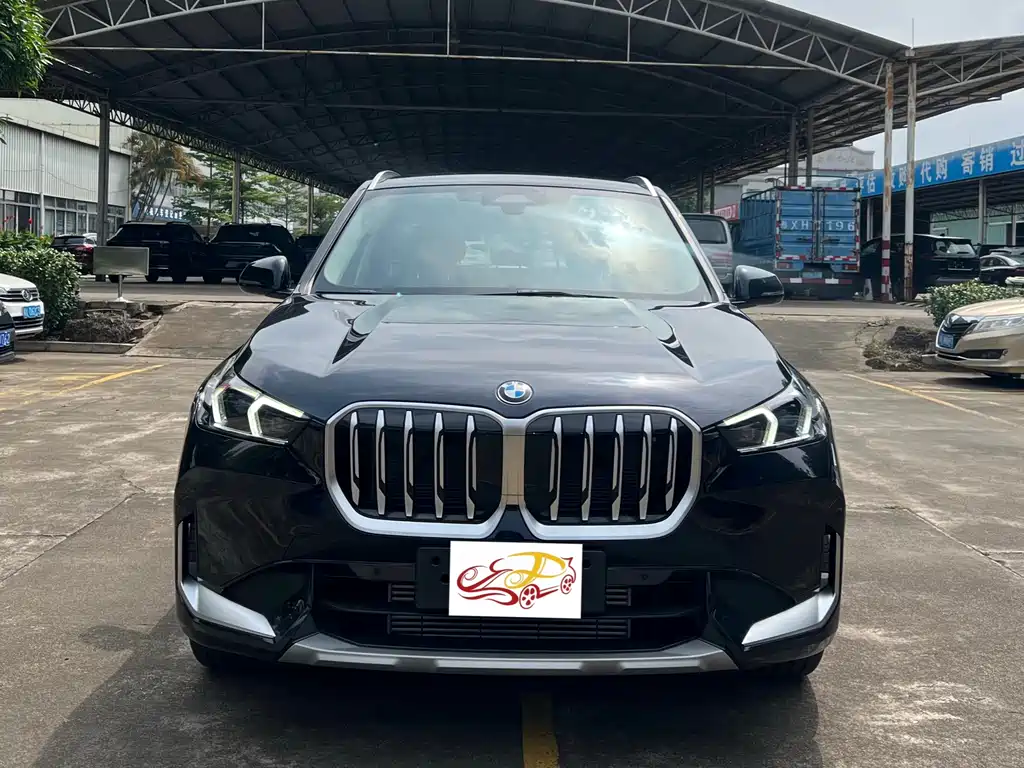 BMW X1 2025