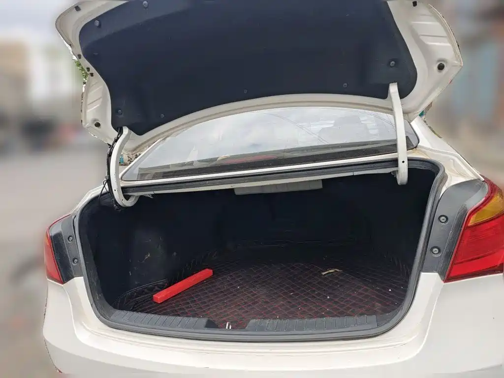 Hyundai Mistra 2015 — фото 15