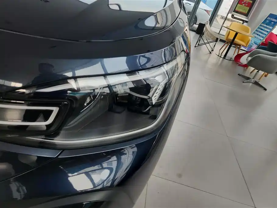 Volkswagen ID.6 Crozz 2022