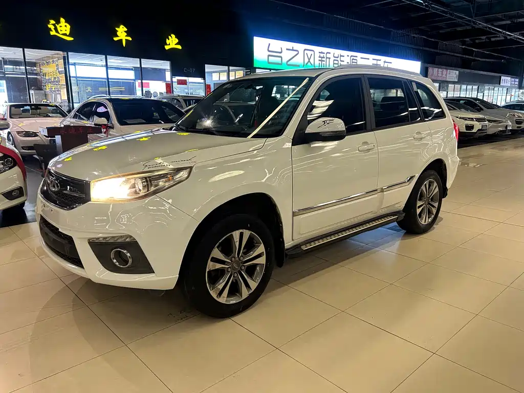 Chery Tiggo 3 2015 — фото 4