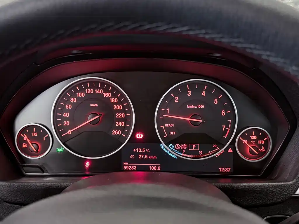 BMW 3 Series GT 2018 — фото 13