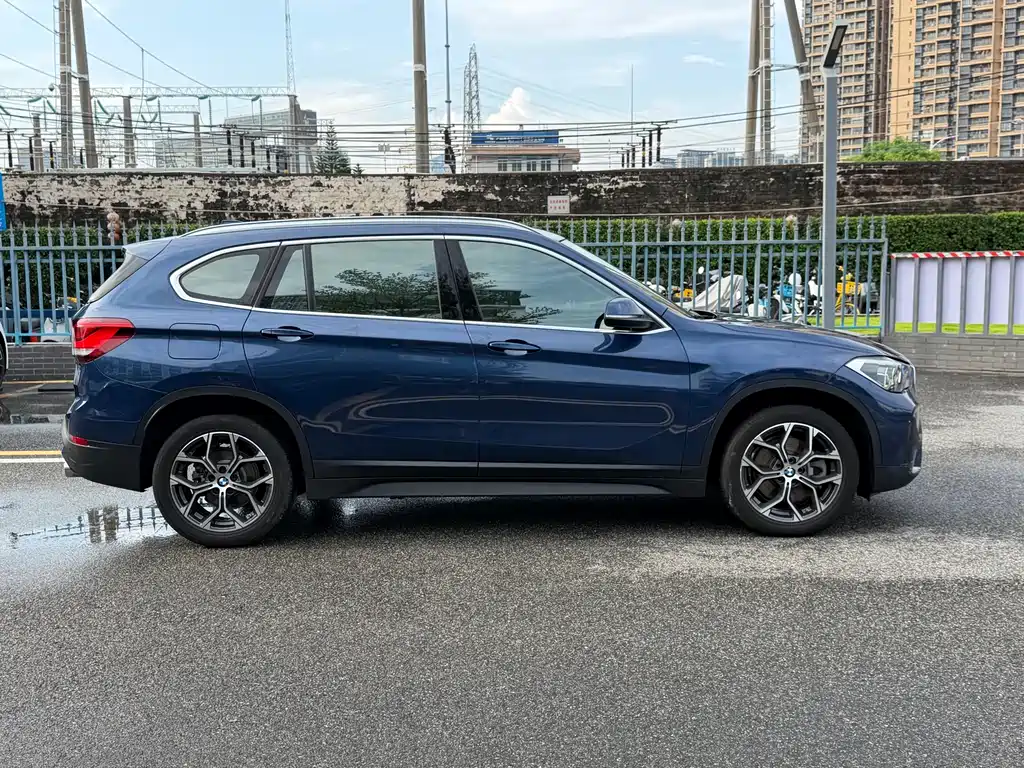 BMW X1 2021