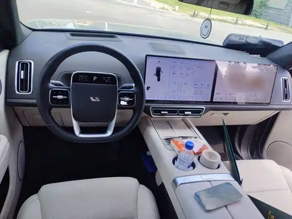 Li Auto L7 2024
