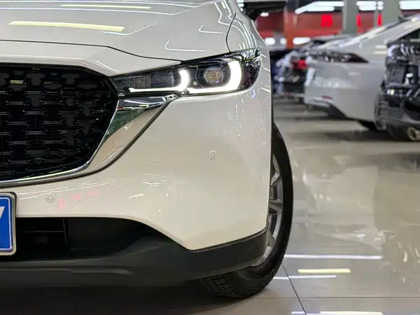 Mazda CX-5 2025