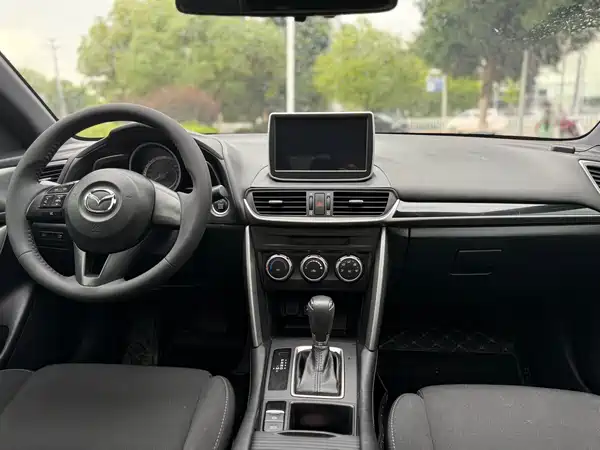 Mazda CX-4 2016