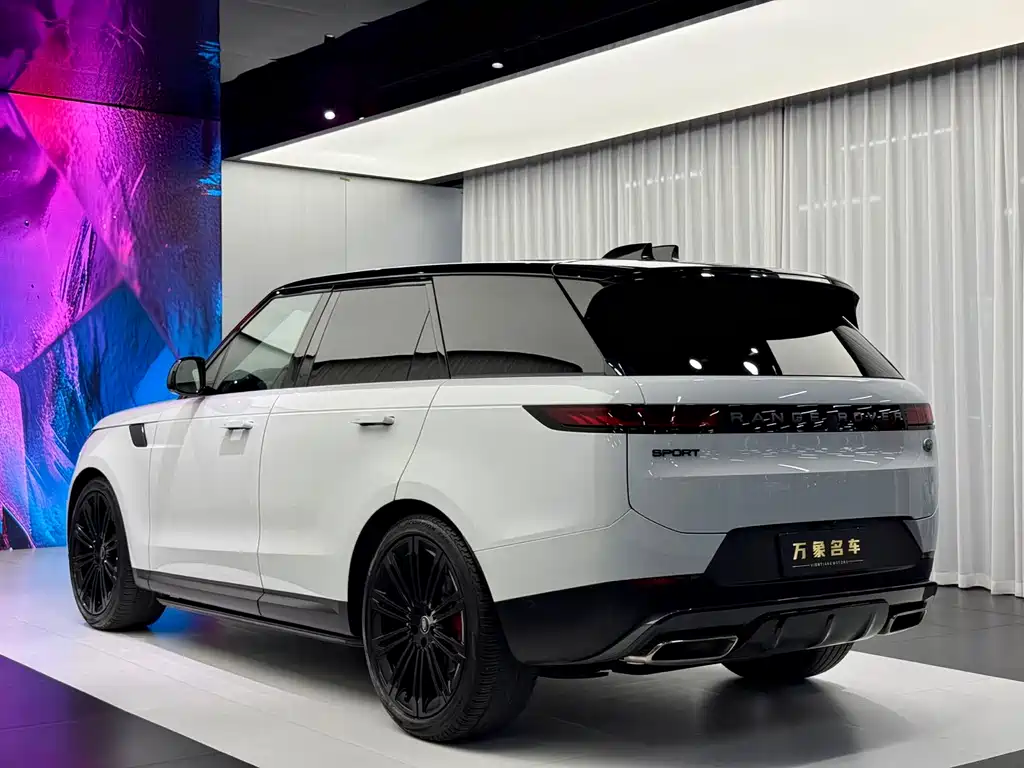 Land Rover Sport 2022