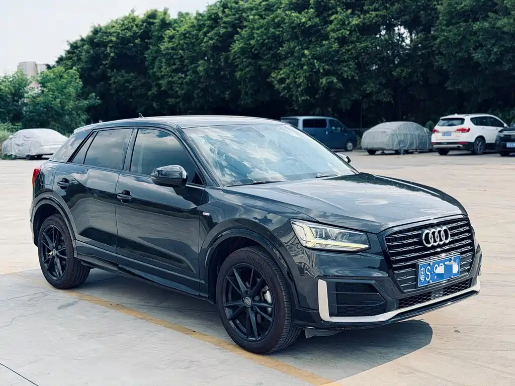 Audi Q2L 2019 — фото 3