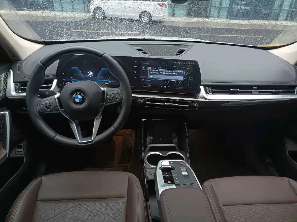 BMW X1 2024 — фото 13