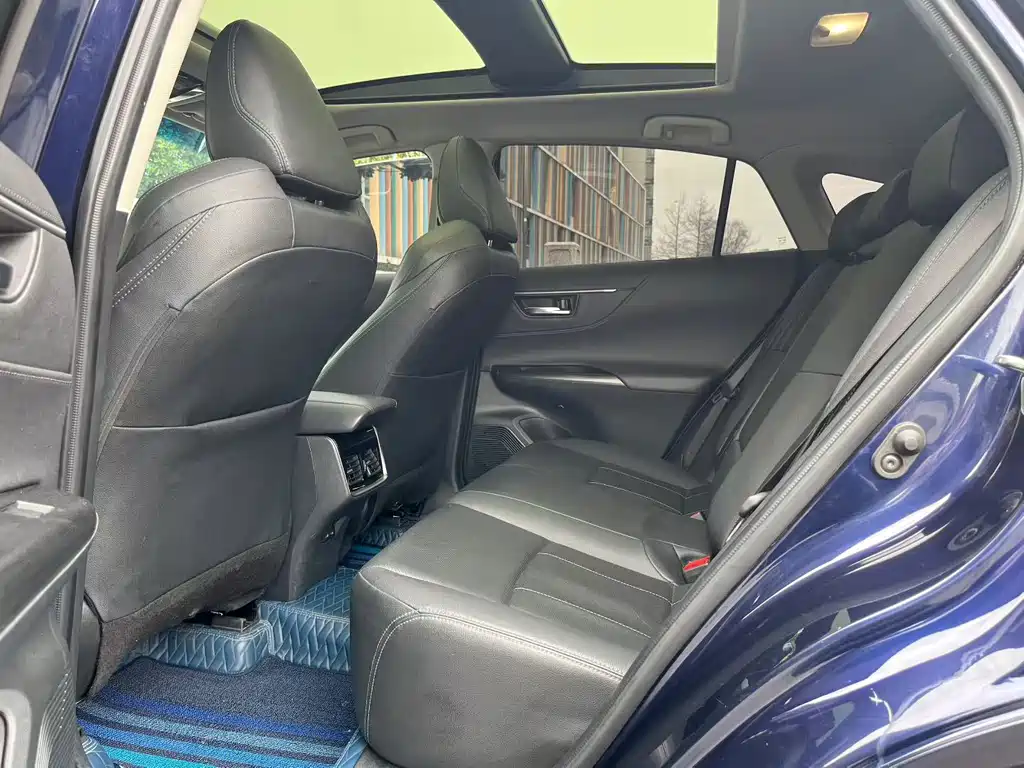 Toyota Harrier 2022 — фото 8