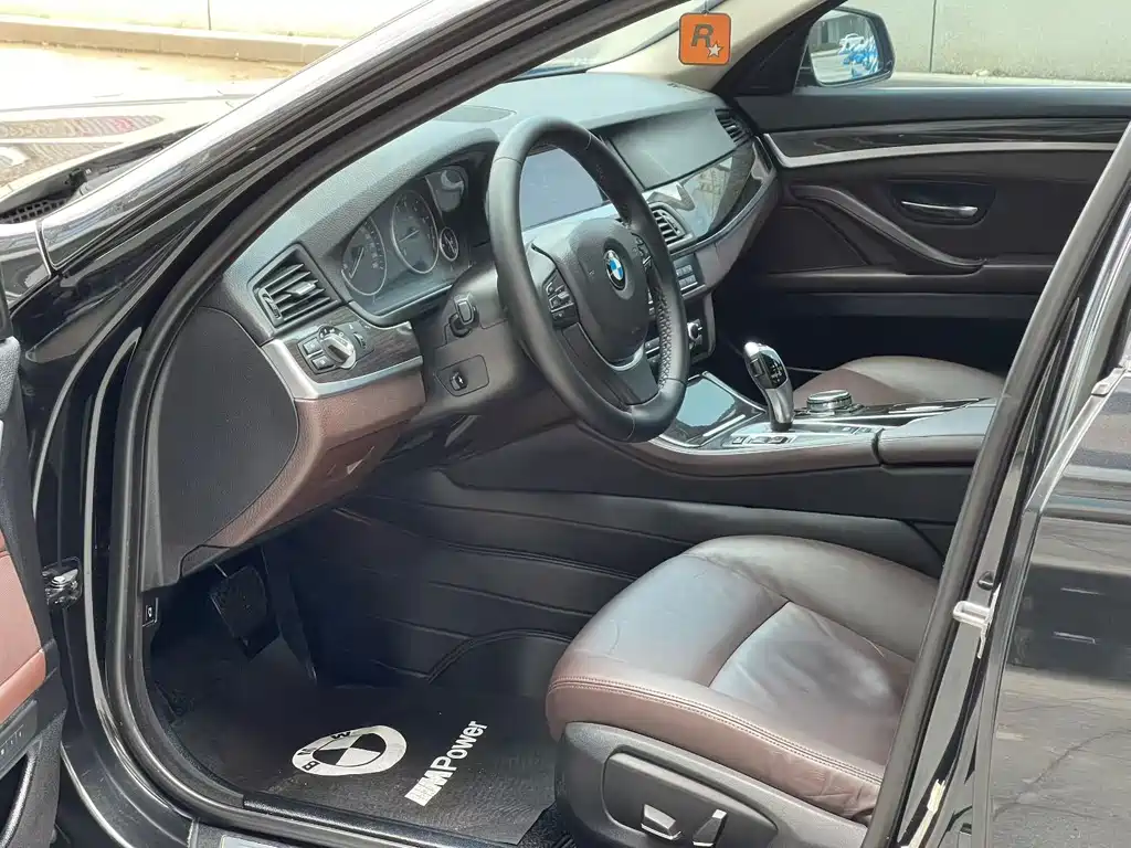 BMW 5 Series 2015 — фото 4