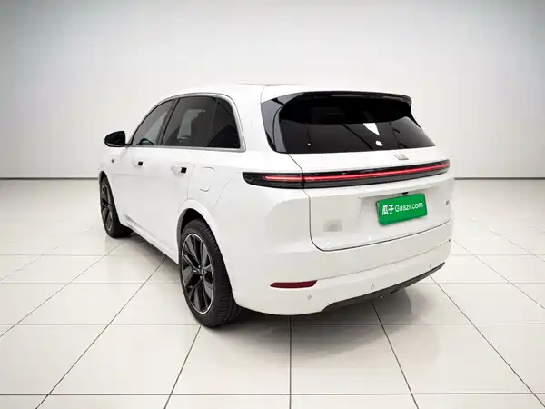 Li Auto L7 2025