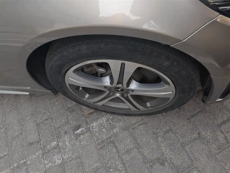 Mercedes-Benz C-Class 2019