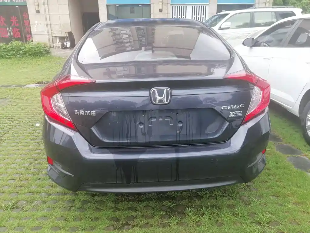 Honda Civic 2022 — фото 10