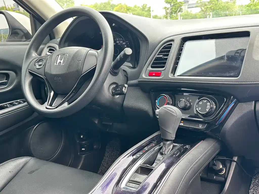 Honda Vezel 2017 — фото 20