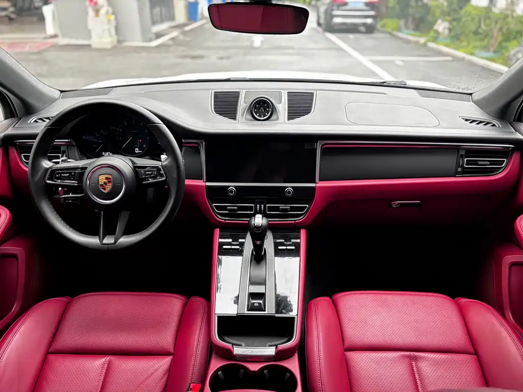 Porsche Macan 2022 — фото 10