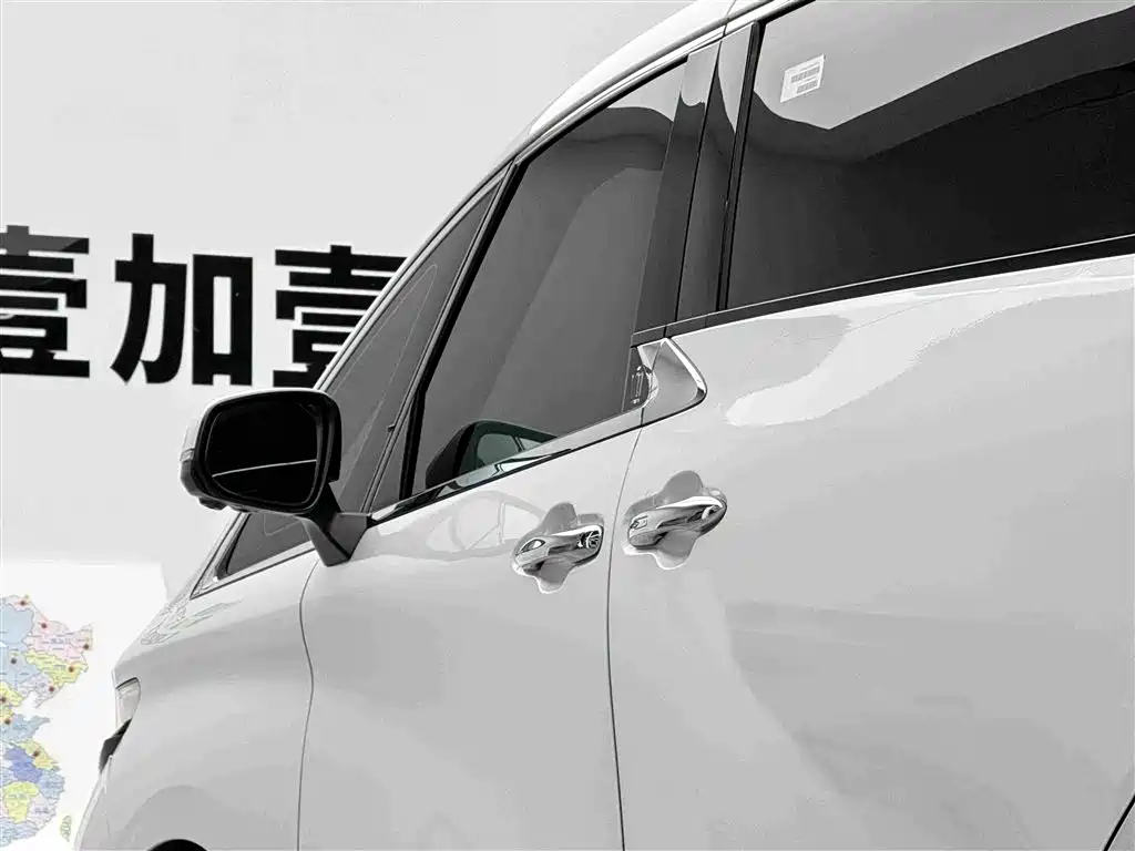 Toyota Vellfire 2025 — фото 20