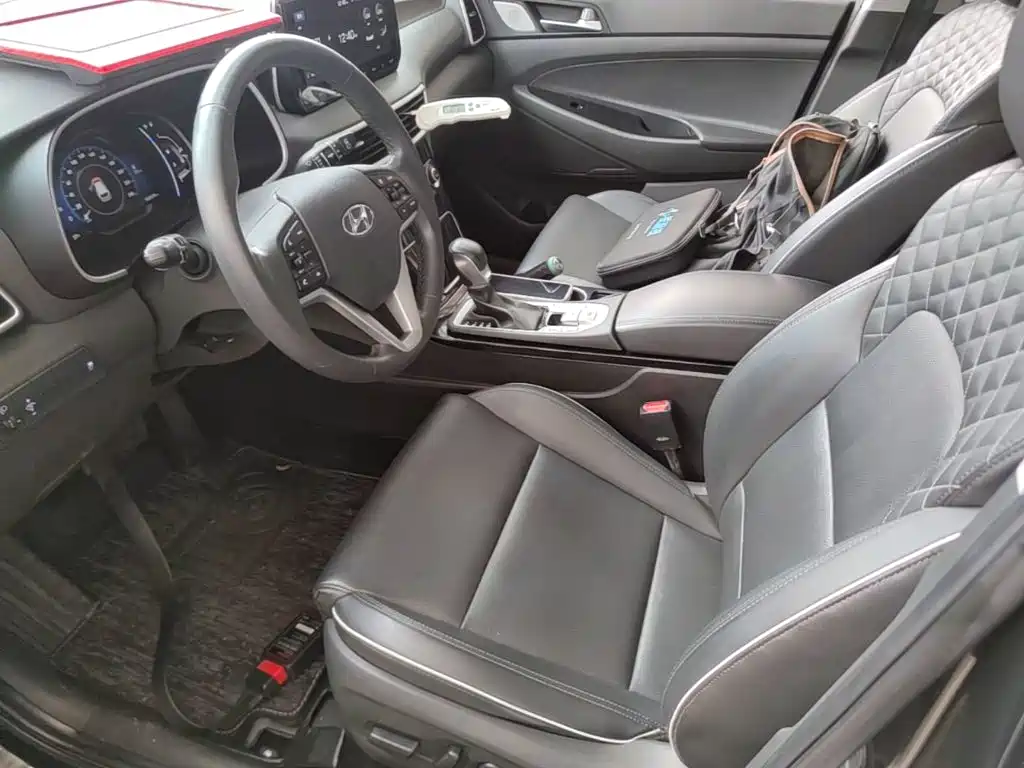 Hyundai Tucson 2019 — фото 15